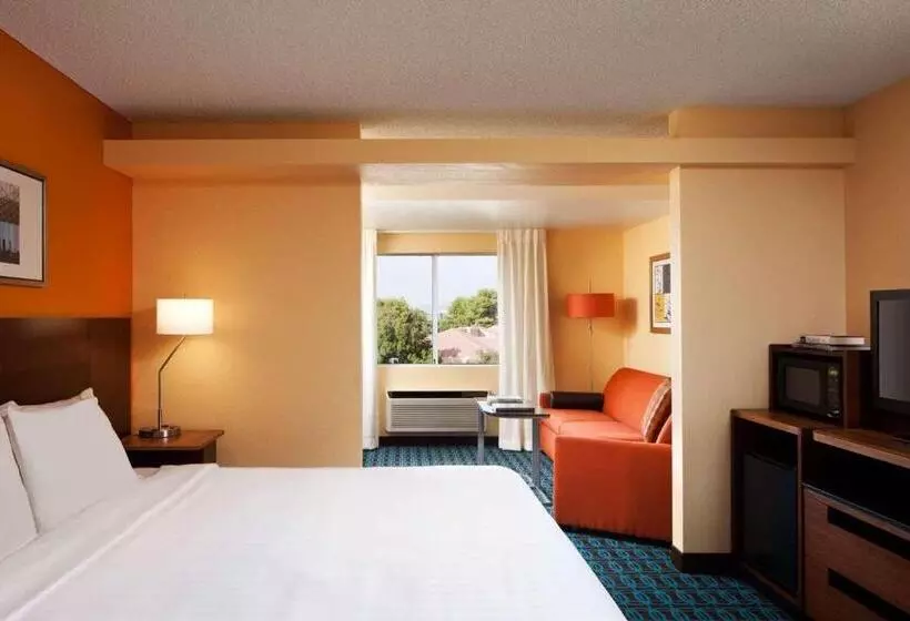 キングサイズベッドのスイートルーム, Country Inn & Suites By Radisson, Phoenix Airport, Az
