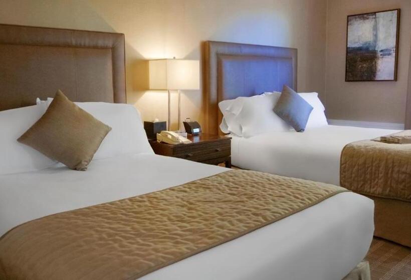 سوییت لوکس, Ethan Allen