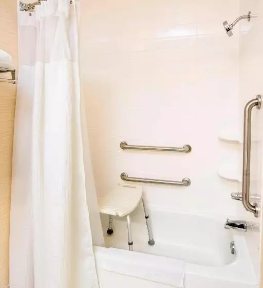 ２ダブルベッドのスタンダードルーム, Fairfield Inn Tuscaloosa