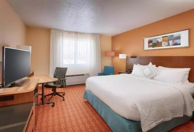 キングサイズベッドのスタンダードルーム, Fairfield Inn By Marriott Provo