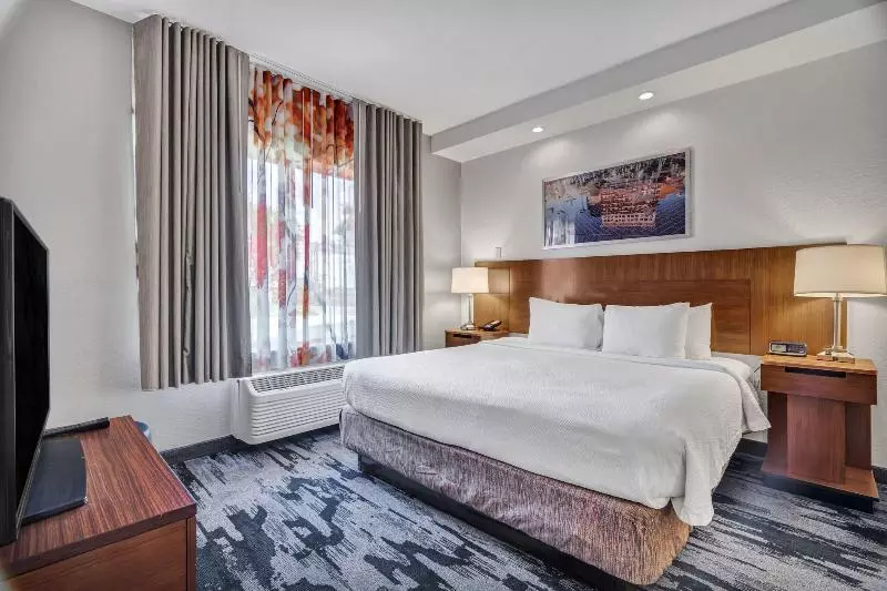 キングサイドベッドのスタンダードワンルーム, Fairfield By Marriott Inn & Suites Fossil Creek
