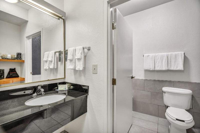 غرفة قياسية سرير كينج, Fairfield By Marriott Inn & Suites Fossil Creek