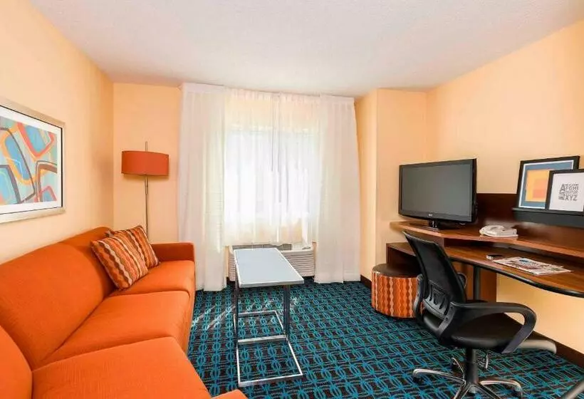 Deluxe-huone King-vuode, Fairfield Inn & Suites Holland