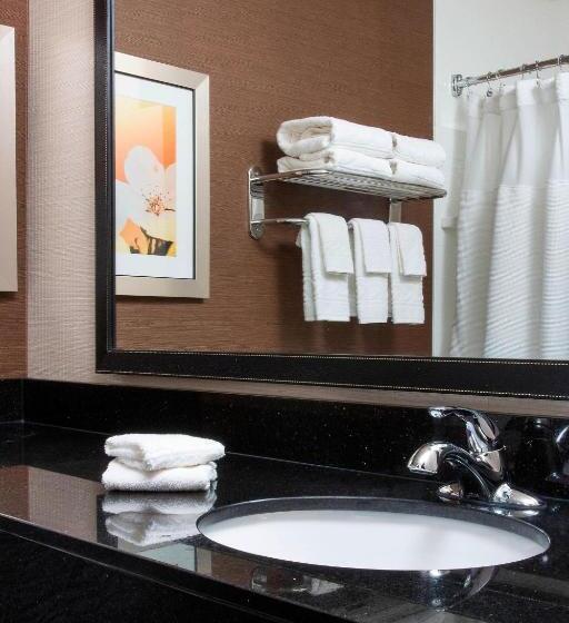 Номер Стандарт, Fairfield Inn & Suites Peru