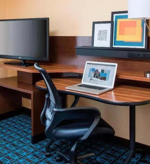 スタンダードルーム, Fairfield Inn & Suites Peru
