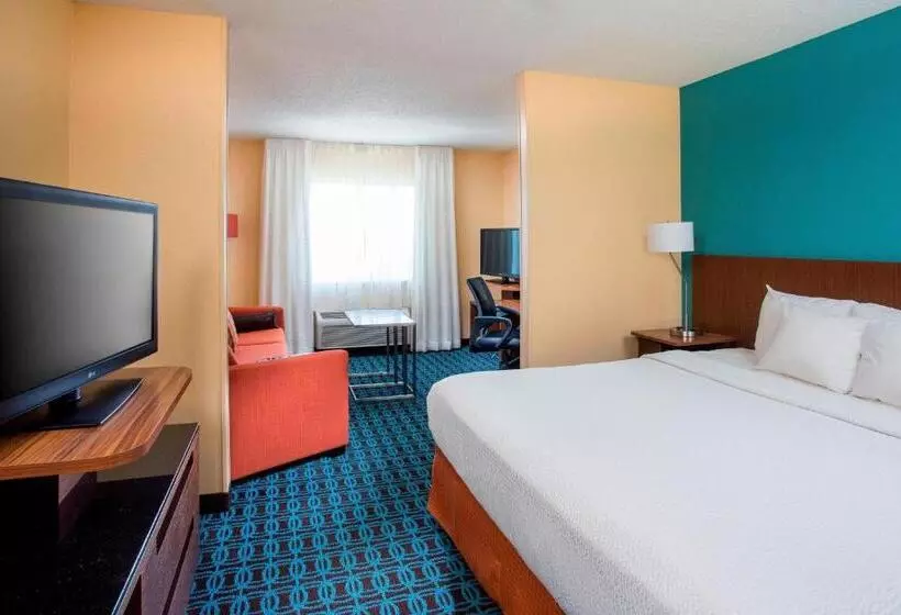 キングサイドベッドのスタンダードワンルーム, Fairfield Inn & Suites Peru