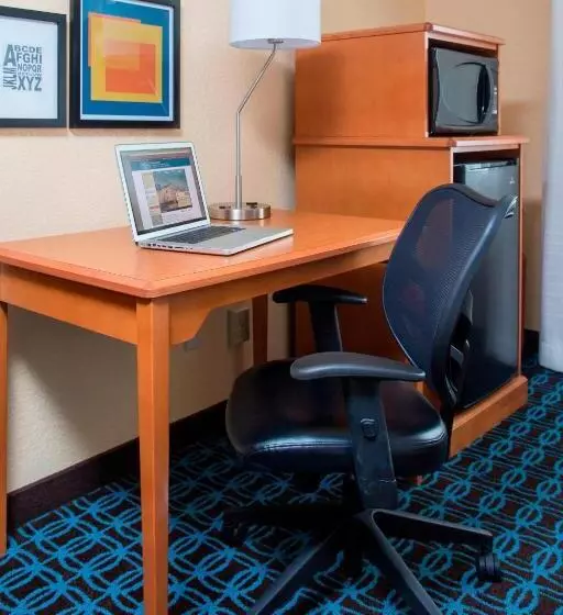 身障者適用キングサイズベッドルーム, Fairfield Inn & Suites Waco South