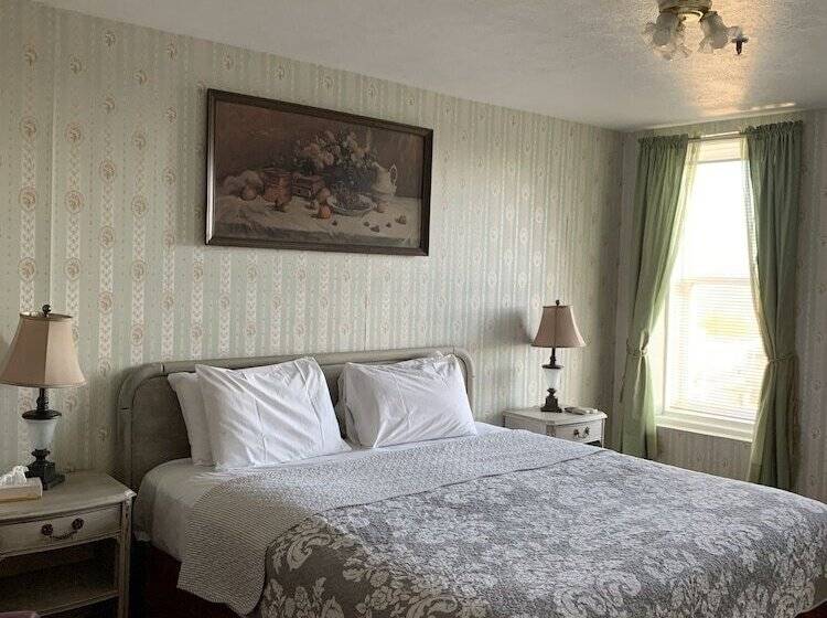 غرفة ديلوكس, Gunter