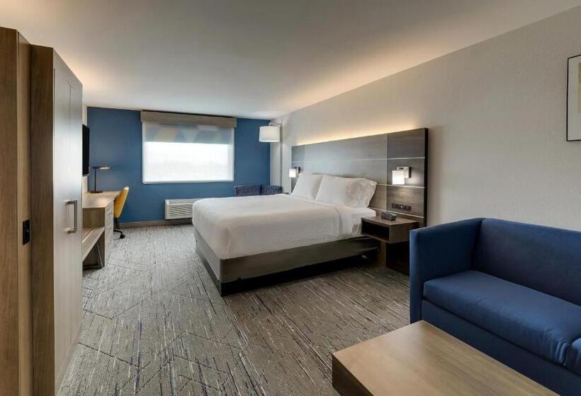 キングサイズベッドのスイートルーム, Holiday Inn Express Kenner   New Orleans Airport, An Ihg