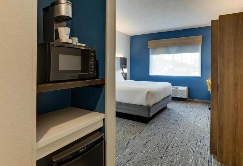 身障者適用キングサイズベッドルーム, Holiday Inn Express Kenner   New Orleans Airport, An Ihg