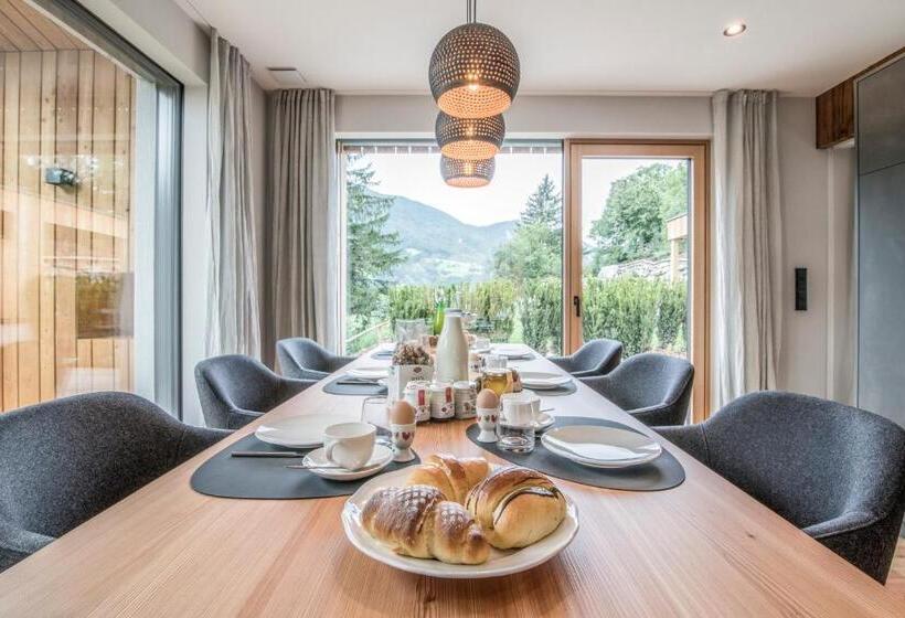 בקתת חדר, Chalet & Appartement Zingerlehof Trens