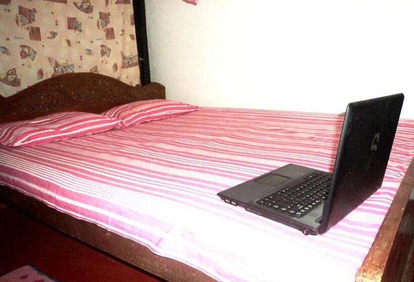 Номер Economy, Robert Inn Dambulla