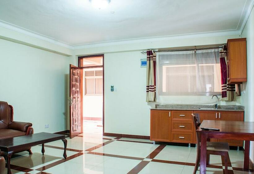 استودیوی لوکس, Airport Hotel Entebbe