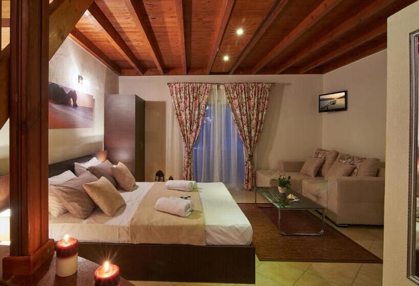 בקתה סופריור, Caretta Village