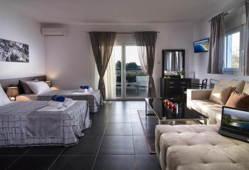 套房, Caretta Village