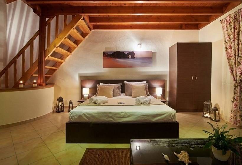 复式房间, Caretta Village