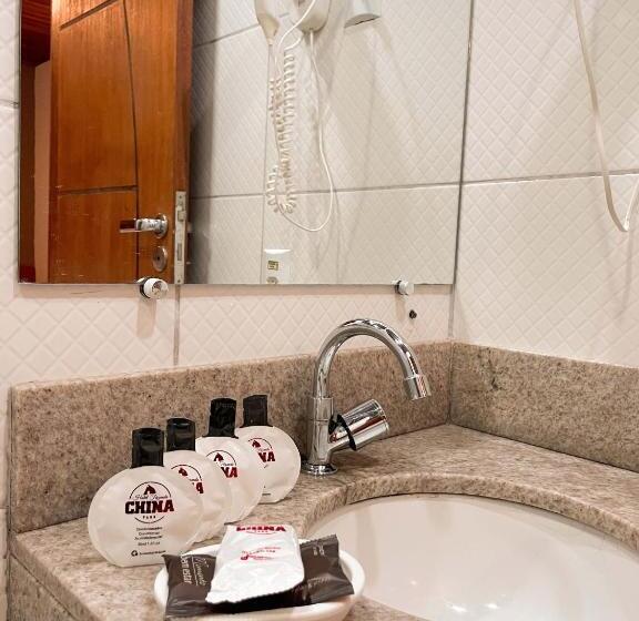 סוויטה עם ג'קוזי, Fazenda China Park