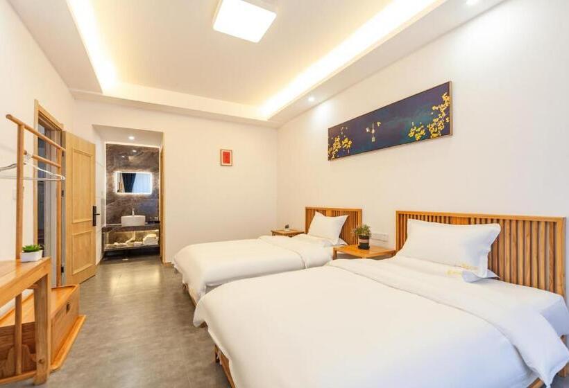 غرفة ديلوكس, Manbuyunduan.theme Inn