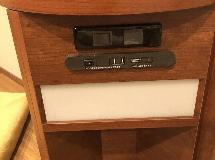 חדר סטנדרט יחיד, Meldia Osaka Higobashi