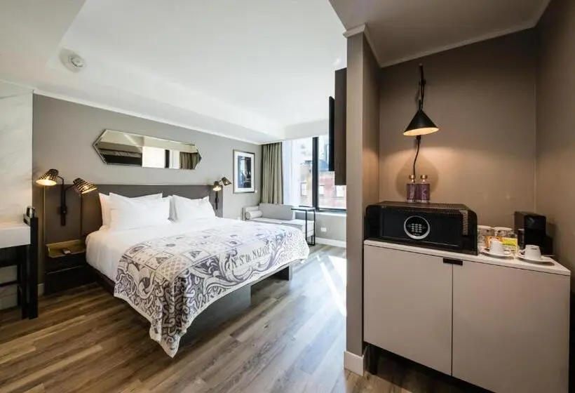 Superior-invahuone, Pestana Park Avenue