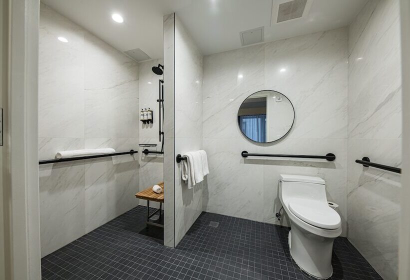 اتاق سوپریور برای معلولان, Pestana Park Avenue