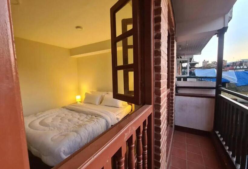 اتاق استاندارد با بالکن, Dalucha Heritage Home