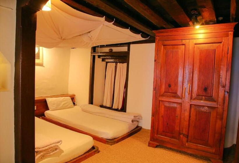 اتاق استاندارد, Newa Chen Historic House Unesco