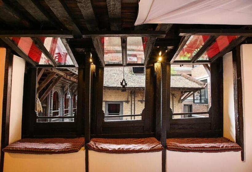 اتاق استاندارد, Newa Chen Historic House Unesco