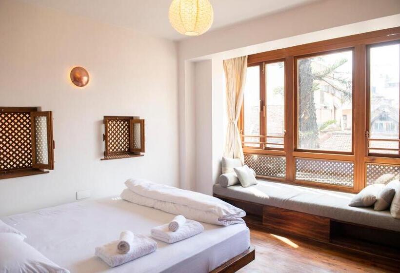 اتاق استاندارد, Newa Chen Historic House Unesco