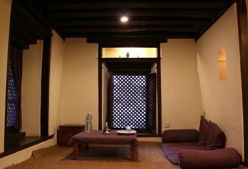 اتاق استاندارد, Newa Chen Historic House Unesco