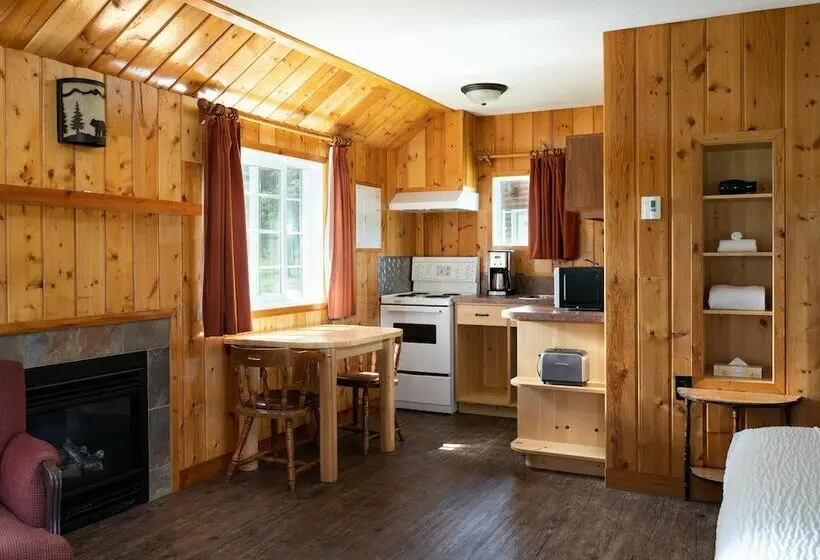 Cabană, Pine Bungalows