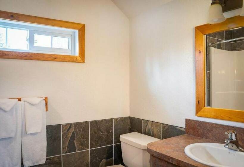 كابينة, Pine Bungalows