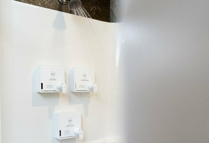 كابينة, Pine Bungalows