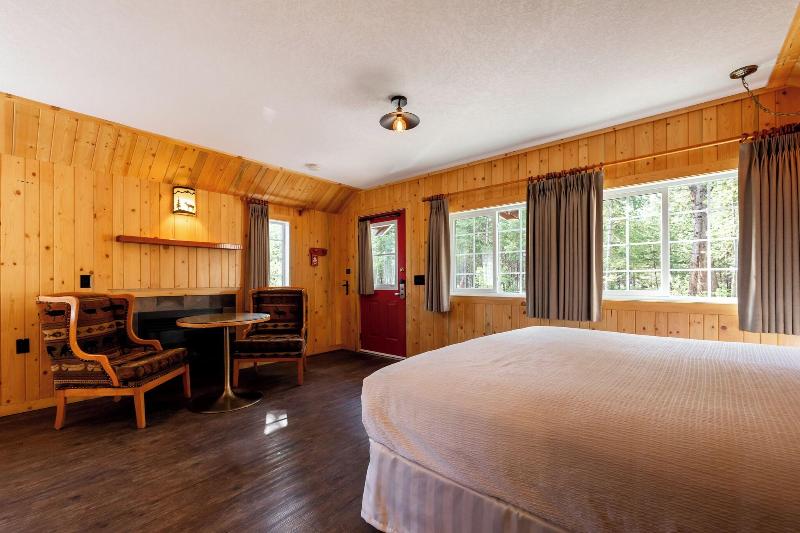 كابينة, Pine Bungalows