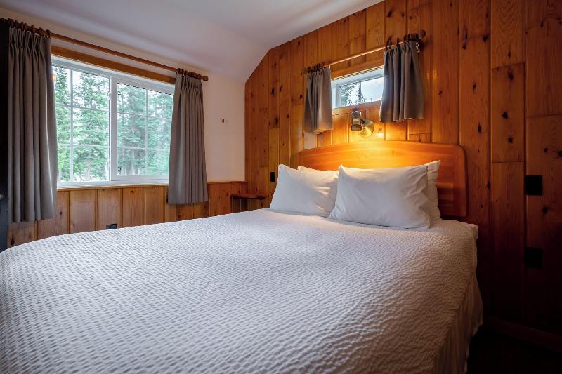 كابينة, Pine Bungalows