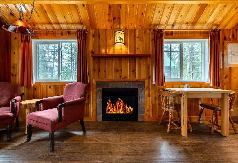 كابينة, Pine Bungalows