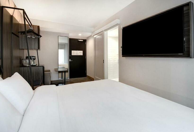 带大床的标准工作室, Springhill Suites By Marriott New York Midtown Manhattan/park Ave