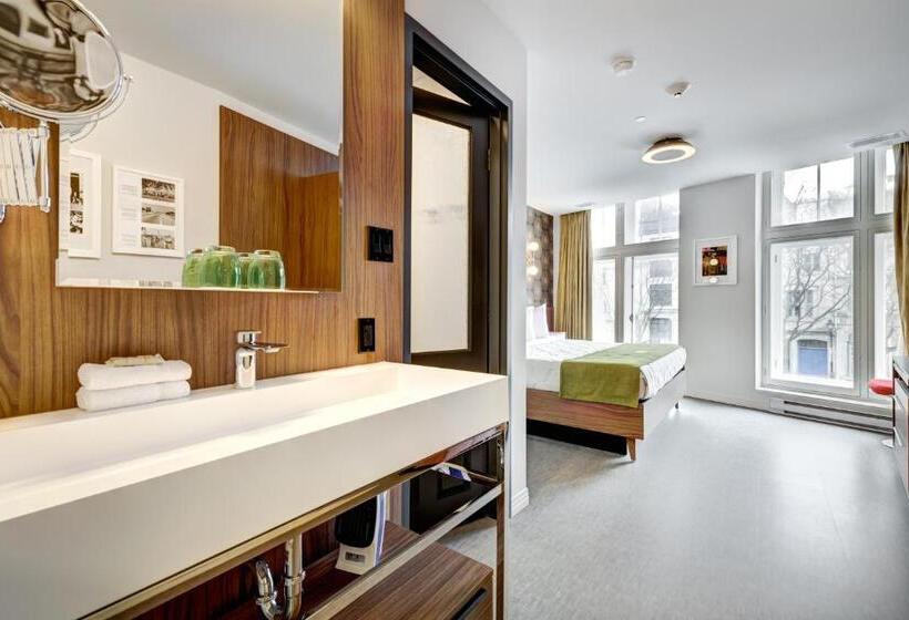 带大床的豪华间, Uville Montreal