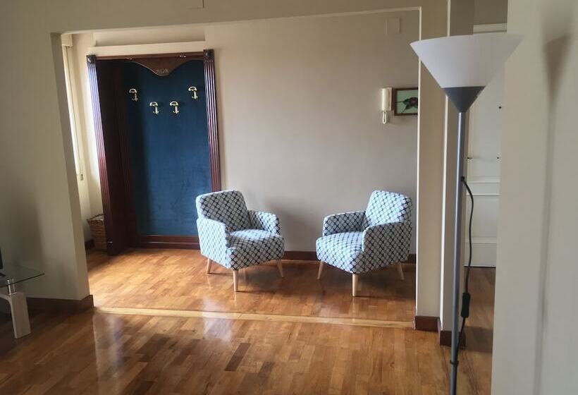 2침실 펜트하우스 아파트, Case Diamante