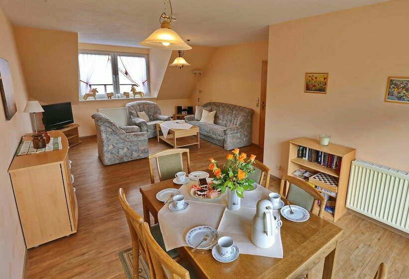 舒适三卧公寓, Ferienhof Sander