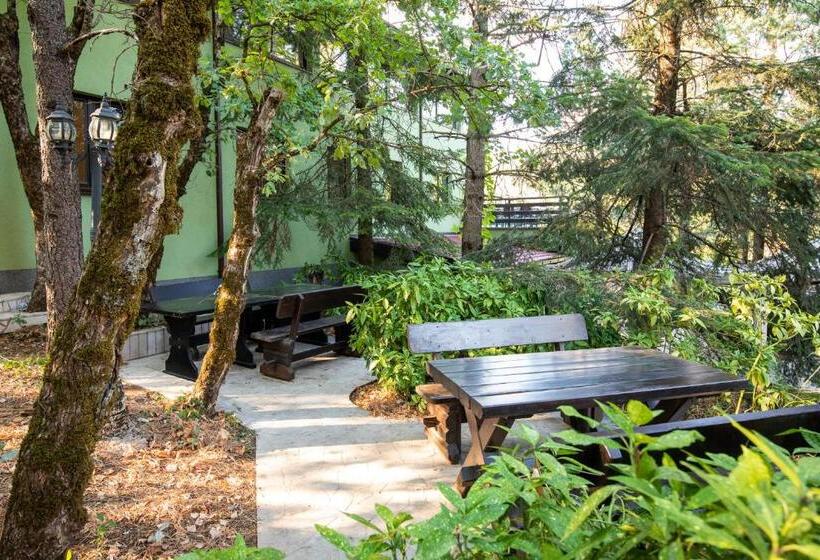 اتاق لوکس, Holiday Resort Zlatni Dol Mostar