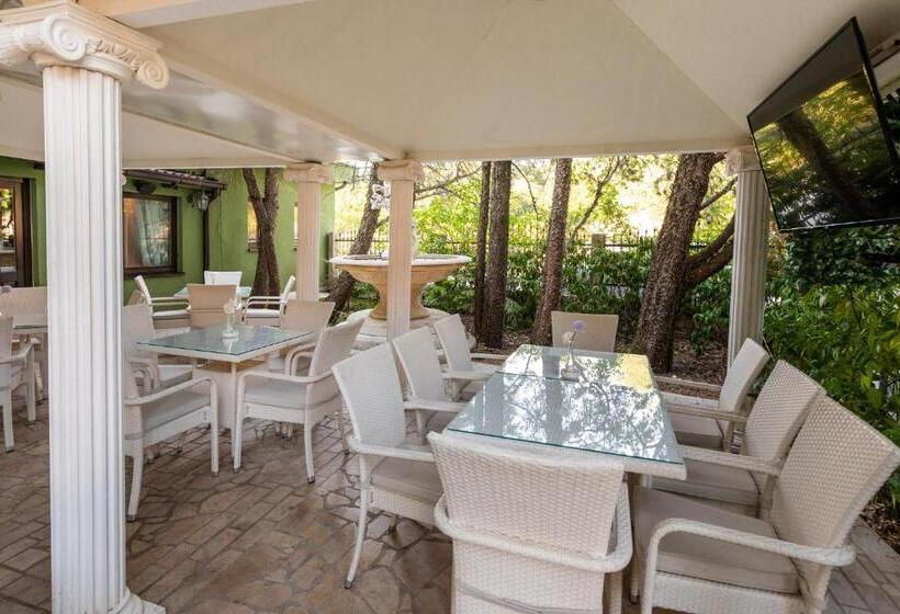 اتاق استاندارد با بالکن, Holiday Resort Zlatni Dol Mostar