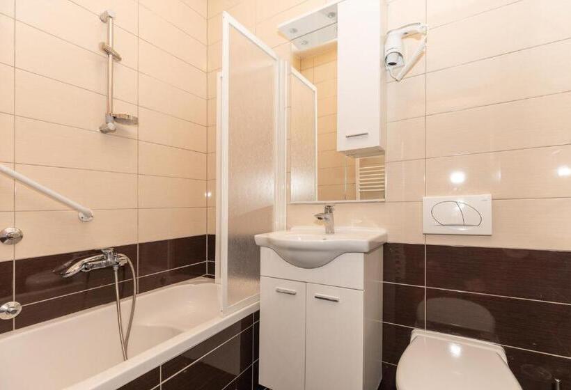 اتاق استاندارد با بالکن, Holiday Resort Zlatni Dol Mostar