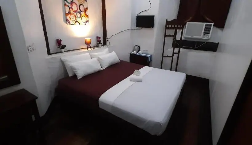 デラックスルーム, Escolta's Homey Lodge
