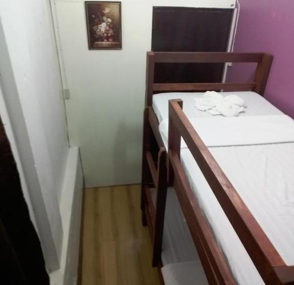 اتاق اکونومی, Escolta's Homey Lodge