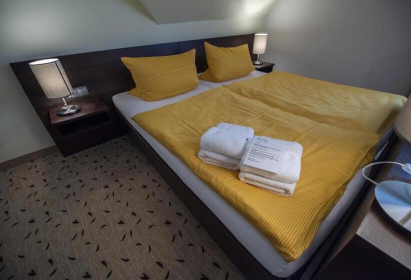 コンフォートルーム, Pension Achtern Wieck