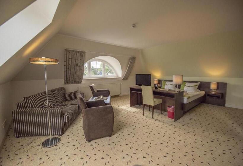Полулюкс, Pension Achtern Wieck