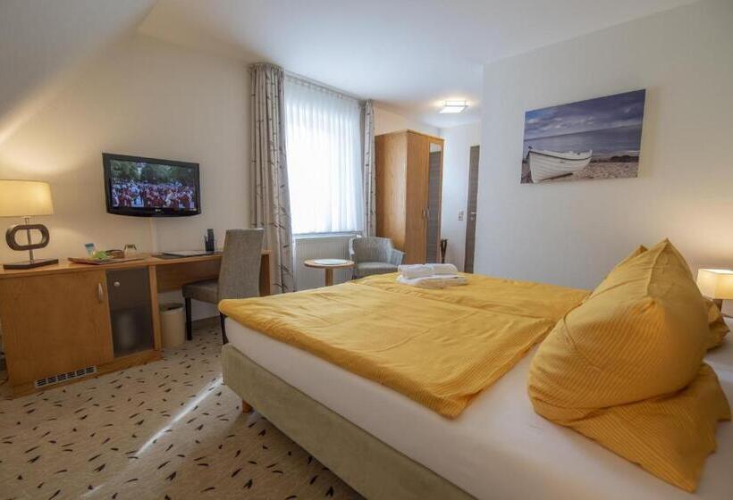 Номер Стандарт, Pension Achtern Wieck
