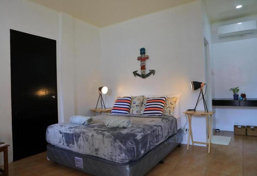 חדר סטנדרט, Saltitude Dive & Beach Resort