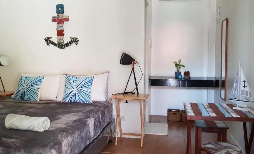 חדר סטנדרט, Saltitude Dive & Beach Resort